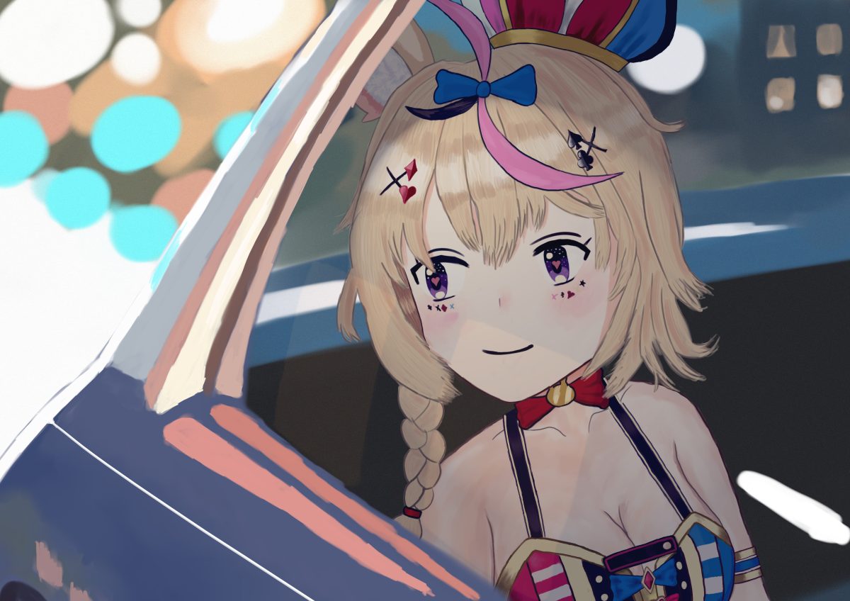 Omaru Polka in a police car